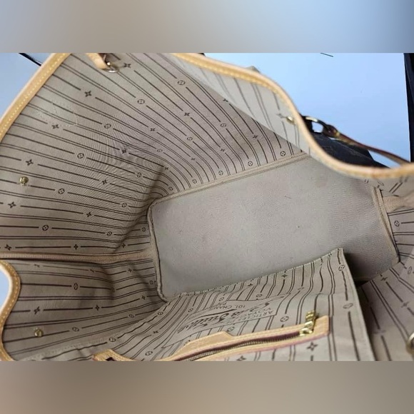 Louis Vuitton Neverfull GM - Picture 7 of 16